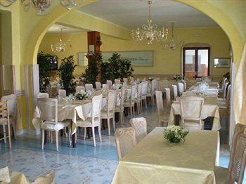 Hotel Isolabella Ventotene Exterior foto